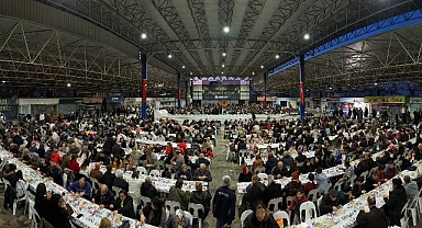 Balçova’da binlerce kişi iftar sofrasında buluştu