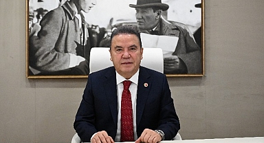 Başkan Muhittin Böcek Kybele ödülüne layık görüldü