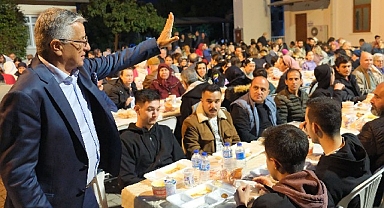 Başkan Topaloğlu’ndan Çıralı’da iftar