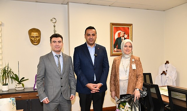 Başkan Yıldız'dan Sağlık Çalışanlarına Tıp Bayramı Sürprizi