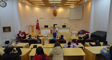 Burhaniyeli miniklerden örnek çevre duyarlılığı