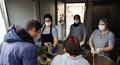 Büyükşehir’den Ramazan ayı boyunca 4 çeşit sıcak yemek ikramı