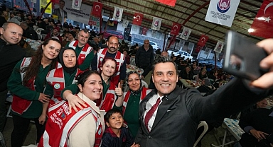 Büyükşehir’in İftar Sofrası Alaybey’de Kuruldu