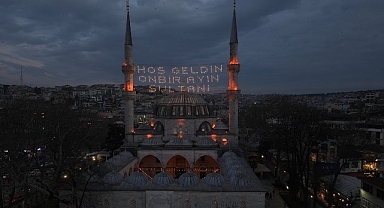 Çifte Ezan Geleneği Üsküdar’da Yaşatılıyor