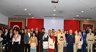Çiğli Belediyesi'nden Çanakkale'ye Saygı Duruşu