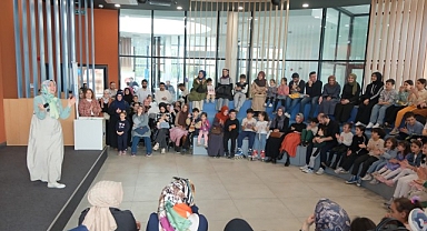 Çocuklar, masal diyarına yolculuk yaptı
