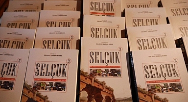 Efes Selçuk bu kitapta: arkeolojisi, lezzetleri, kadın girişimcileri