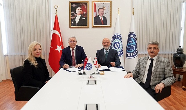 Ege Üniversitesi ve Yakın Doğu Üniversitesi arasında akademik iş birliği protokolü imzalandı