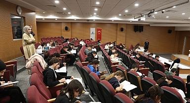 **Her Kalbin Anahtarı Güzel Ahlak**