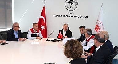 İzmir'de Çiğ Süt Sektörü Değerlendirme Toplantısı gerçekleştirildi