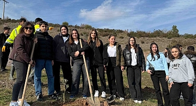 Kocaeli Büyükşehir, 1 Mart’ı unutmuyor, unutturmuyor; 1 Mart anısına hatıra ormanı oluşturuldu