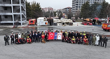 Konya İtfaiyesi’nden TİKA İş Birliğinde Kuzey Kıbrıslı İtfaiyecilere Eğitim ve Tatbikat