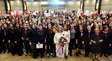 LÖSEV, Dünya Kadınlar Gününde “Umudumuz Kadın Dayanışması” Diyerek Konya’dan Seslendi