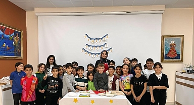 Minik ellerden ramazan pidesi