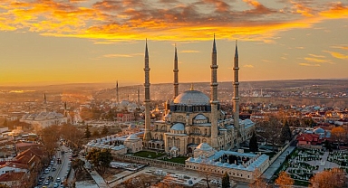 Ramazanda Maneviyatı Yaşamak İçin Gidilecek 5 Şehir