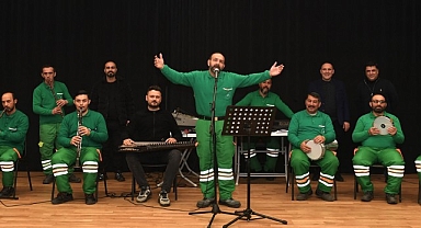 Temizlik işçileri kurdukları orkestra ile konser verecek