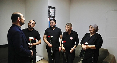 Tıp Bayramı’nda Sağlık Çalışanlarına Karanfil Dağıtıldı