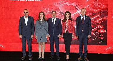 Vodafone Business ve TÜRKONFED, Anadolu’daki KOBİ’leri Dijitalleştirmeye Devam Ediyor