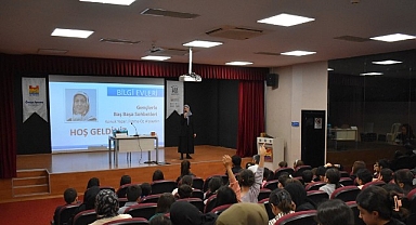 Yazar Fatma Öz Alpaydın Bilgi Evi Üyeleri' İle Bir Araya Geldi