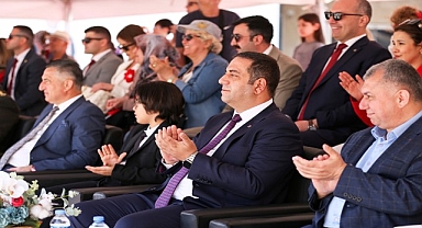 23 Nisan Coşkusu Narlıdere’yi Sardı