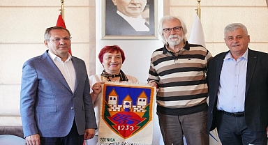 Ayvalık Belediyesi’ne Sjenica Belediye Başkanı Munib Mujagic’ten Kardeş Şehir Daveti