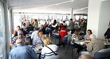 Balçova Kent Lokantası ve Bal Kafe hizmete girdi