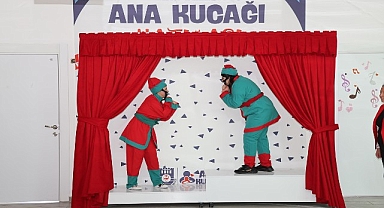 Çocuk Oyun Köyü Ana Kucağı'nda 23 Nisan coşkusu
