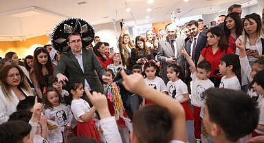 Çocukların renkli dünyası Çankaya'da sergilendi: Küçük Kalpler, Büyük Renkler