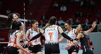 Eczacıbaşı Dynavit avantajı kaptı