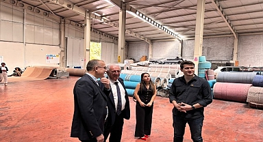 Egeli halı ihracatçıları BAE yolcusu