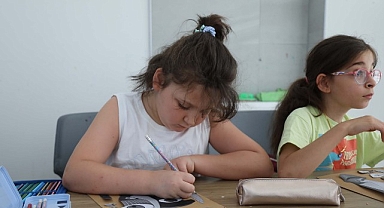Felsefeden Mutfak İşlerine 23 Nisan Çocuk Evi'nde Yeni Dönem Başlıyor
