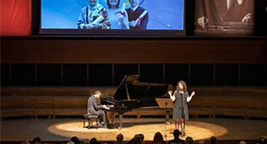 Hem sahnede hem hayatta fark yaratıyor