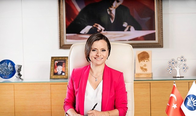 Karabağlar Belediyesi, Muzaffer İzgü'nün Mirasını Çocuk Oyunu Yazma Yarışması ile Yaşatıyor