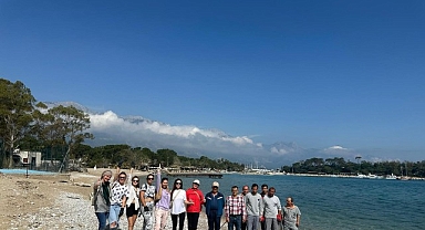 Kemer’de yabancı uyruklu kadınlardan temizlik faaliyeti