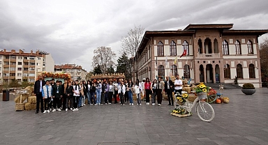 Konya Büyükşehir’in Tarım Temalı Özel Tasarım Alanları İlgi Çekiyor