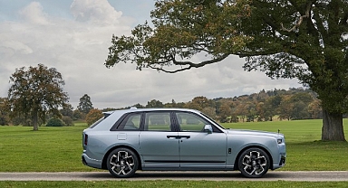 Rolls-Royce, eşsiz Cullinan Daisy’yi tanıtıyor