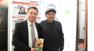 Şair ve yazar Nevzat Çelik okurlarıyla Osmangazi standında buluştu