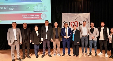 Seferihisar’da “Narkotik Anne” eğitimi