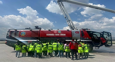 TAV Havalimanları’ndan çocuklara özel dijital güvenlik farkındalık kitabı