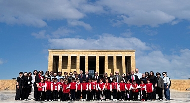 TEGV’den 30’uncu yılında Anıtkabir ziyareti