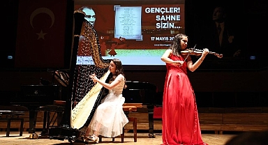 AASSM’de sahne gençlerin