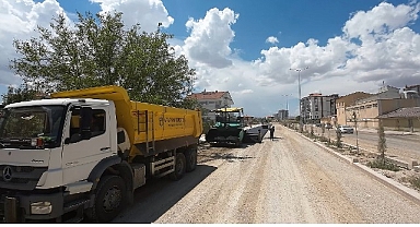 Abdullah Sabri Ülgen Caddesi Asfaltlanıyor