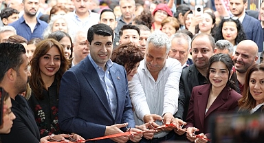 Avcılar'da Komşuluk Kültürü Büyüyor, Yeni Komşu Kafe Açıldı