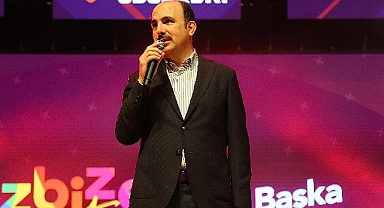 Başkan Altay Gençlik Meclisi Topluluk Ödülleri “Biz Bize Fest Bi Başka” Programının Açılışına Katıldı