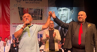Başkan Çerçioğlu, Sevilen Şarkıları Aydınlılar ile Buluşturdu