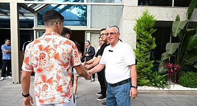 Başkan Topaloğlu’ndan öğrencilere motivasyon yemeği
