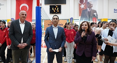 Beylikdüzü Belediyesi Voleybol Turnuvası başladı