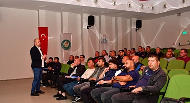 Büyükşehir Çalışanlarına Vektörlerle Mücadele Eğitimi