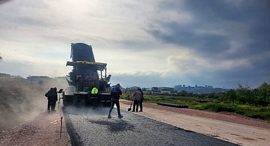 Büyükşehir'den Kartepe'de asfalt hamlesi