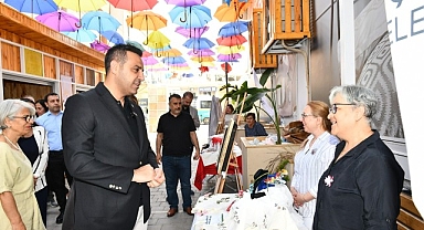 Çiğli’de kadınların el emeği ürünleri görücüye çıktı